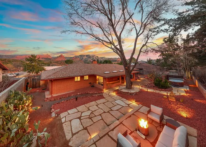 The Redrock Experience With Mtn Views & Hottub